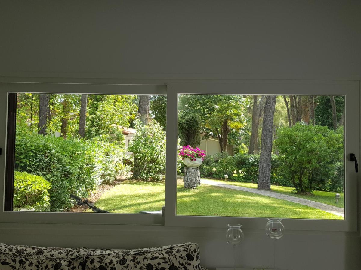 Sani Villa Christy ภายนอก รูปภาพ